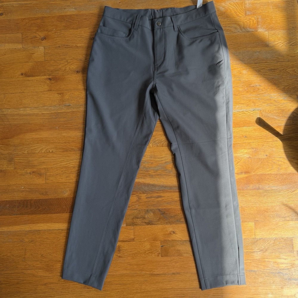 State & Liberty Pants Mens 34 Gray Athletic Fit 4-Way Stretch Slim Trousers EUC